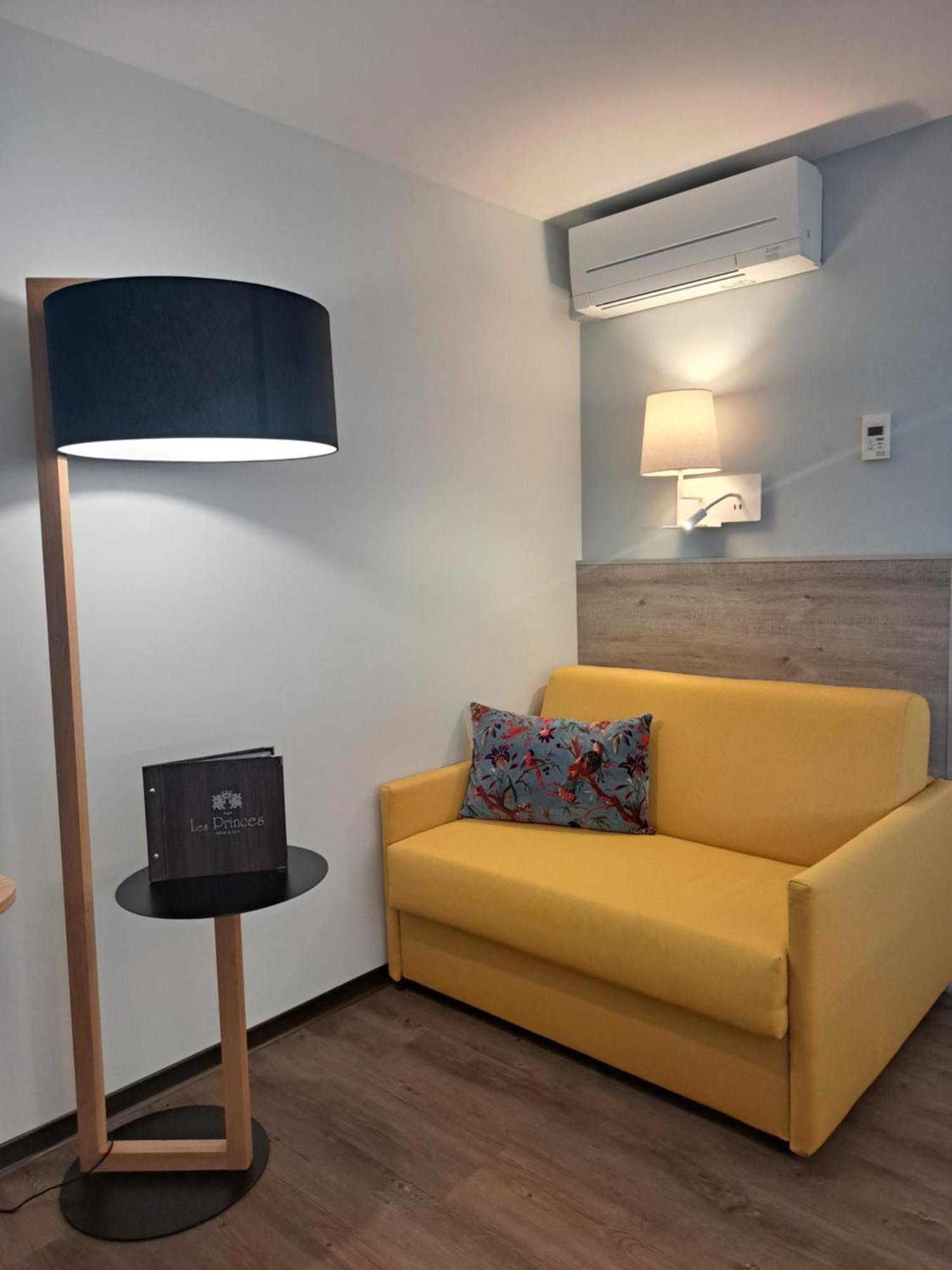 Hotel Des Princes, Chambery Centre Экстерьер фото