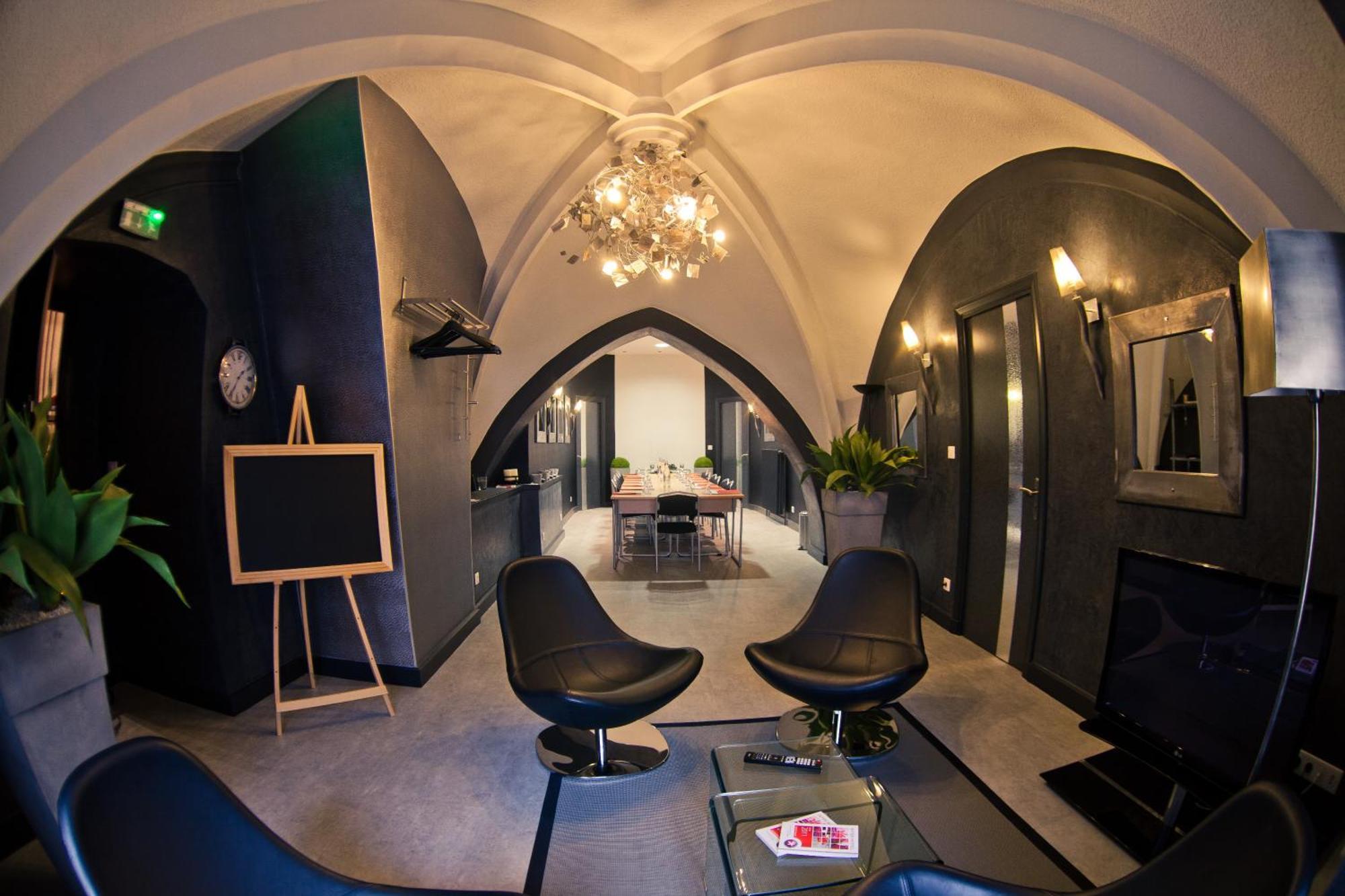 Hotel Des Princes, Chambery Centre Интерьер фото