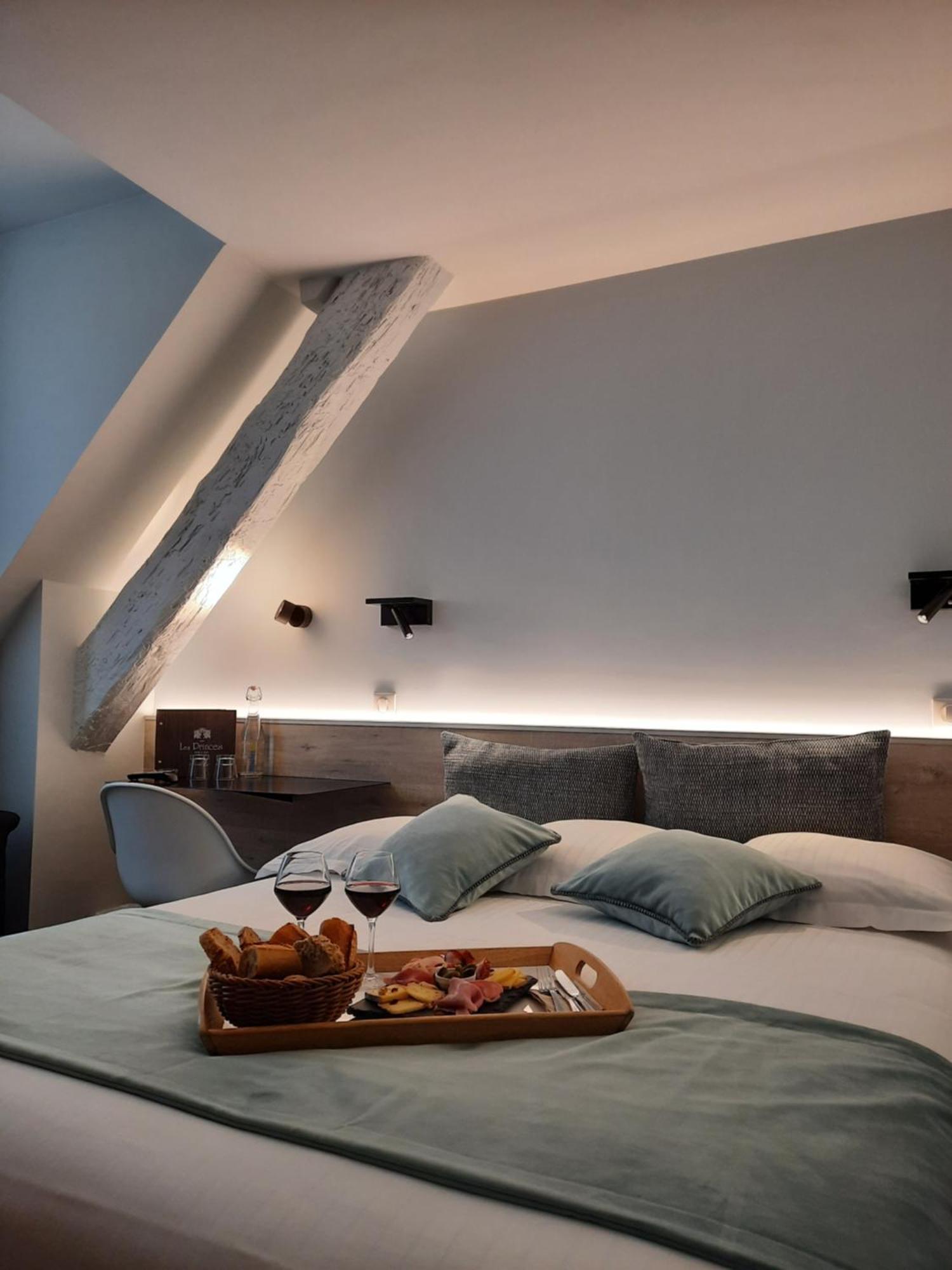 Hotel Des Princes, Chambery Centre Экстерьер фото